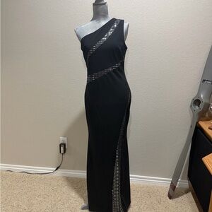 SHEIN Black One-Shoulder Dress with Silver Accents